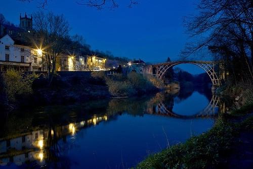 معماری مدرن | سبک مدرن اولیه | پل رودخانه ساندرلند