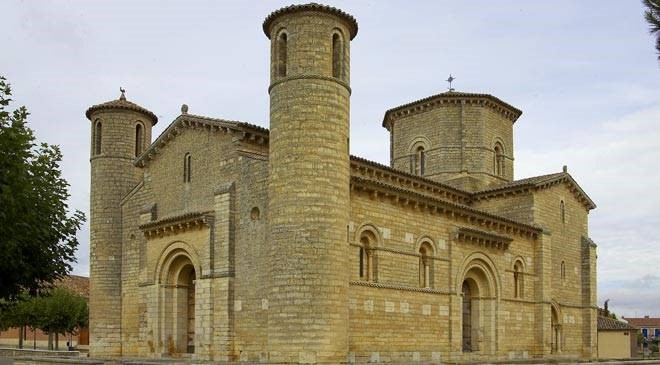 کلیسای سن مارتین تورس | برج و کلیسای پیزا | کلیسای سنت اتین | کلیسای سن سرنن