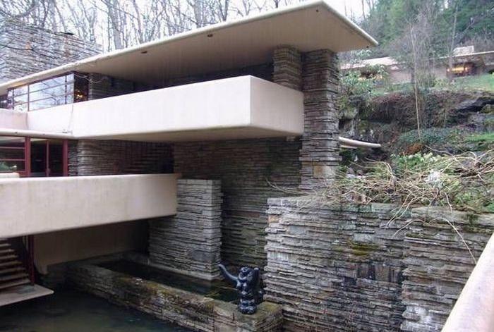 معماری مدرن | سبک مدرن متعالی | خانه آبشار