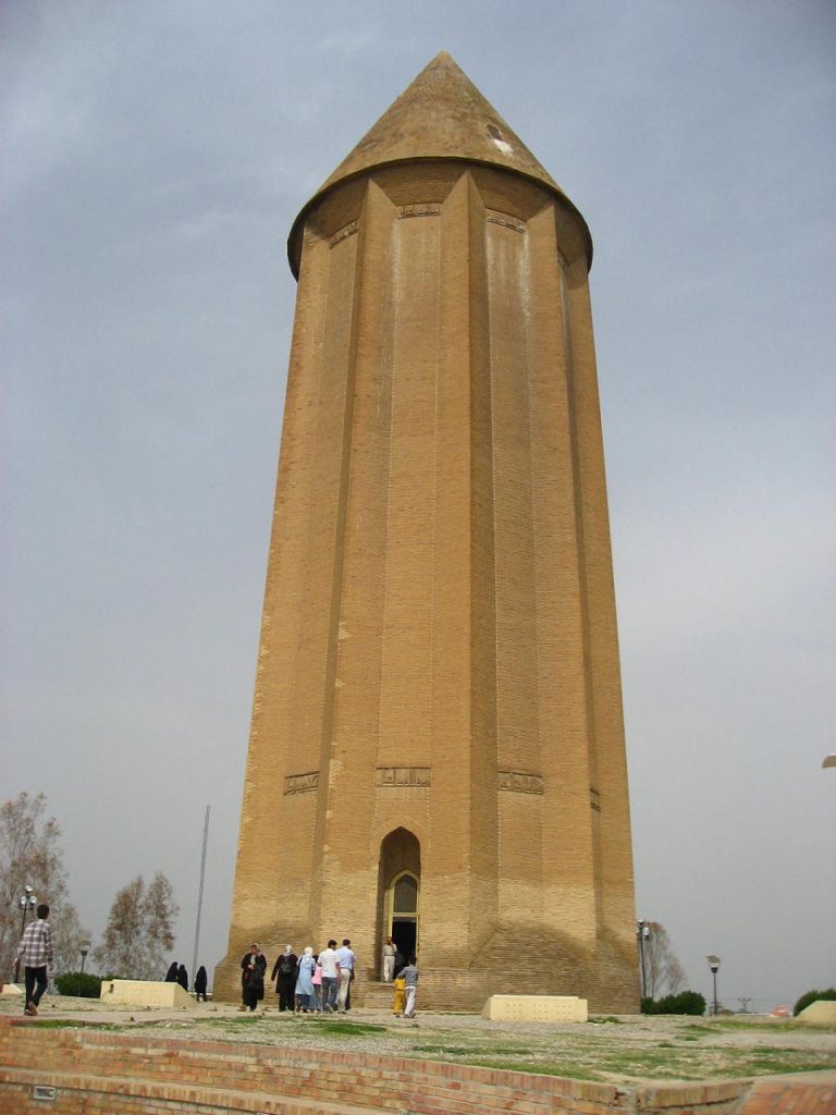 سبک رازی | برج گنبد قابوس
