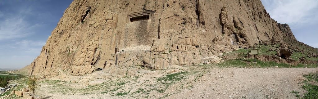 مقابر صخره ای