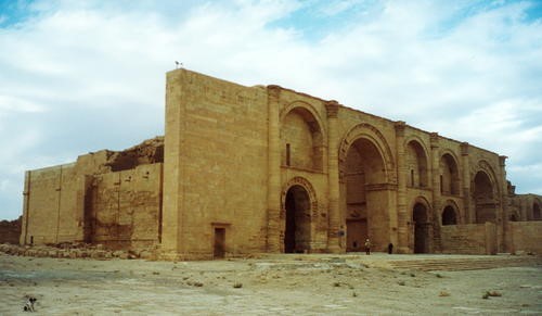 کاخ آشور