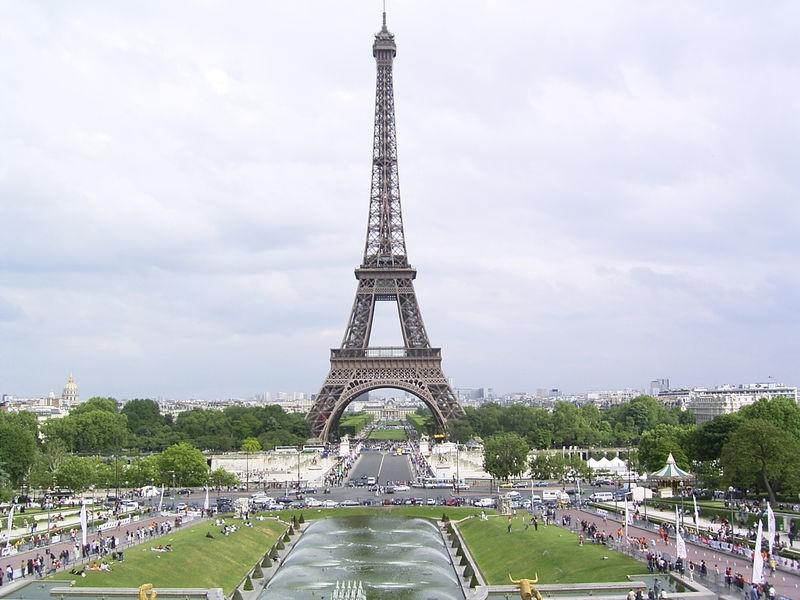 معماری مدرن | سبک مدرن اولیه | برج ایفل