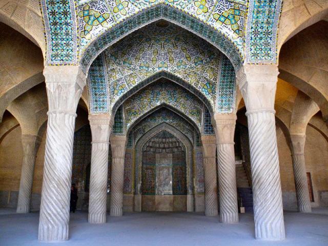 سبک اصفهانی | معماری اسلامی | مسجد وکیل شیراز