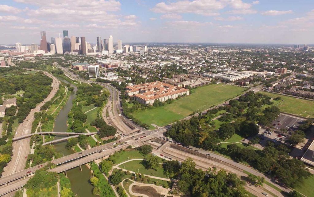 فرشید موسوی | مرکز اسماعیلی در آمریکا