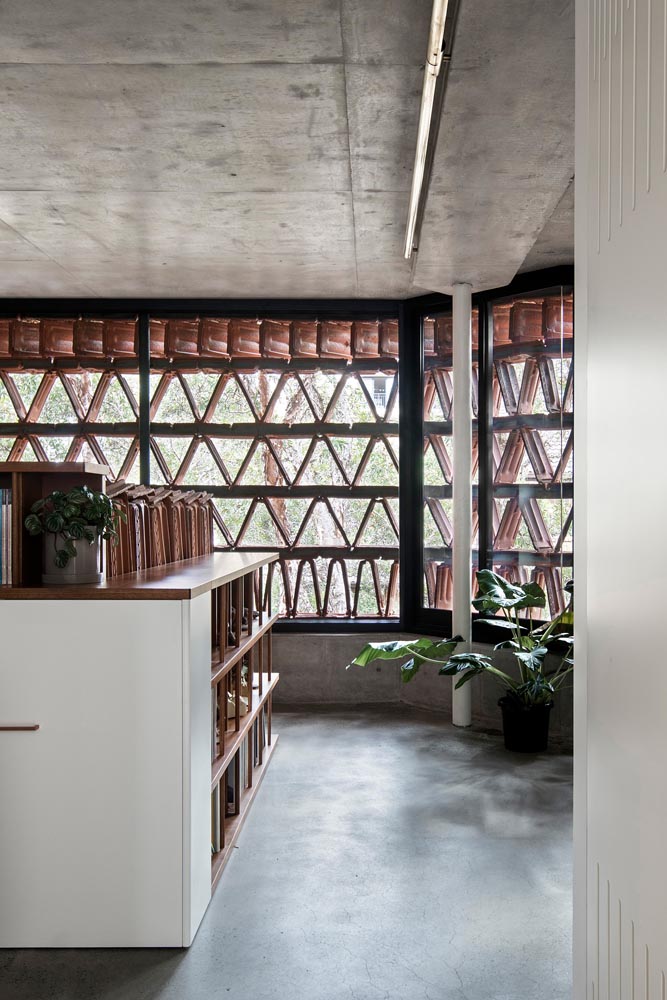 ساختمان کندوی عسل | طراحی نما پایدار